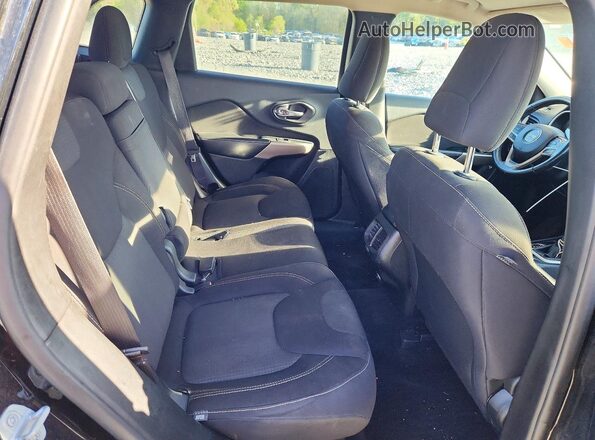 1C4PJLCB9HD233079 2017 JEEP CHEROKEE Черный 