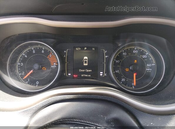 1C4PJLCS0GW287969 2016 JEEP CHEROKEE Silver Widok tylnych siedzeń