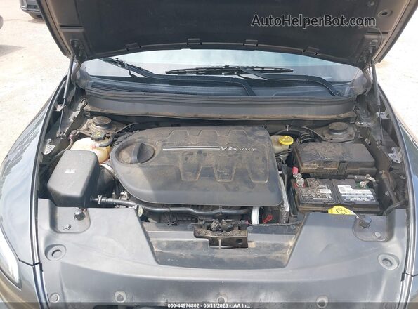 1C4PJLCS2GW370528 2016 JEEP CHEROKEE Gray Widok z tyłu