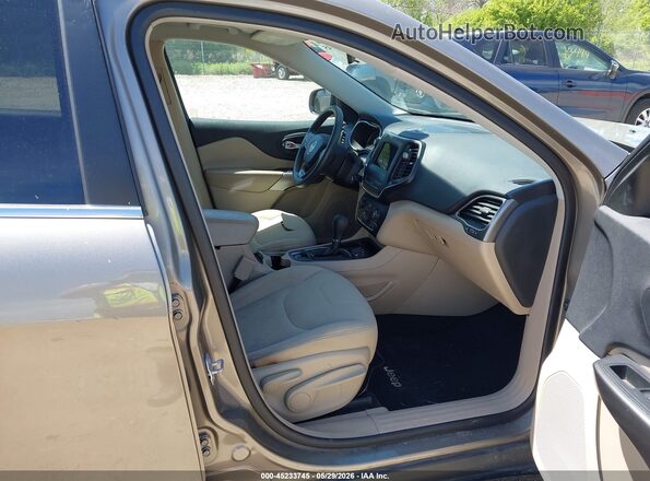 1C4PJLCX1KD160728 2019 JEEP CHEROKEE Pewter Vista interior delantera