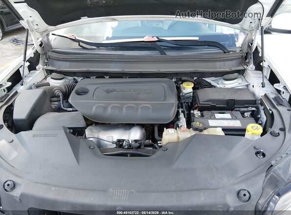 1C4PJLDB2KD402770 2019 JEEP CHEROKEE White Vista trasera
