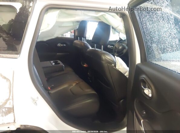 1C4PJLDB5KD111583 2019 JEEP CHEROKEE White Widok naklejki z numerem VIN