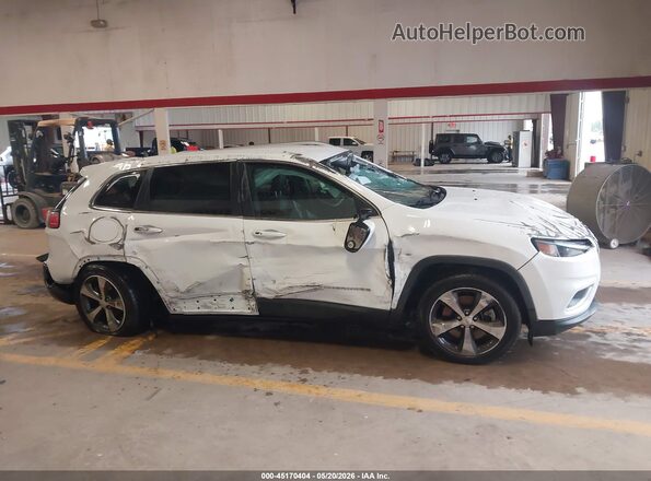 1C4PJLDB5KD111583 2019 JEEP CHEROKEE White Widok wnętrza z tyłu