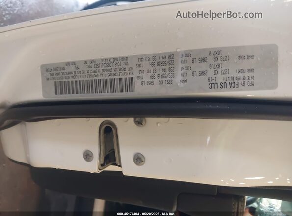 1C4PJLDB5KD111583 2019 JEEP CHEROKEE White Widok komory silnika