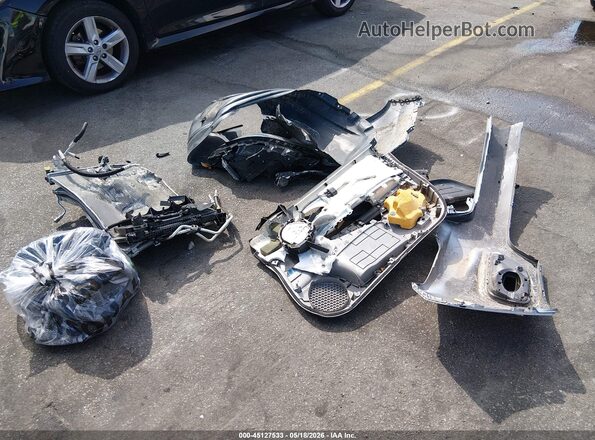 1C4PJLDB6KD302249 2019 JEEP CHEROKEE White Սարքավորումների վահանակի տեսք