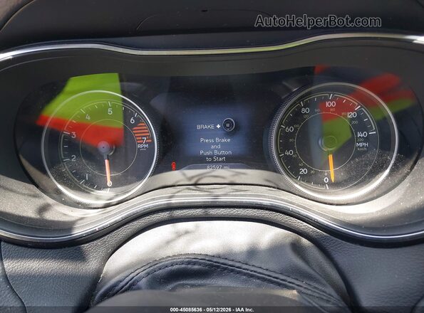 1C4PJLDBXLD557942 2020 JEEP CHEROKEE Maroon Widok tylnych siedzeń