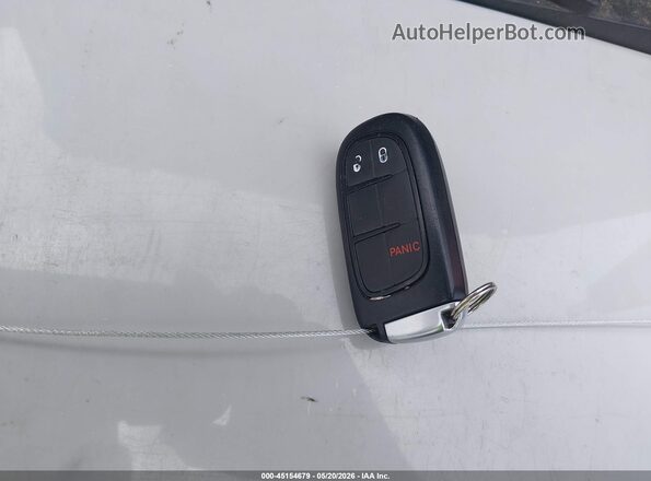 1C4PJLLB1LD547642 2020 JEEP CHEROKEE White Widok deski rozdzielczej
