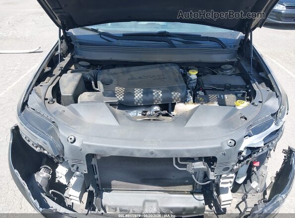 1C4PJLLB2KD478829 2019 JEEP CHEROKEE Черный Вид сзади