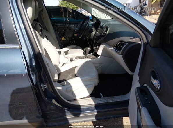 1C4PJLLB4LD521696 2020 JEEP CHEROKEE Blue Widok wnętrza z przodu