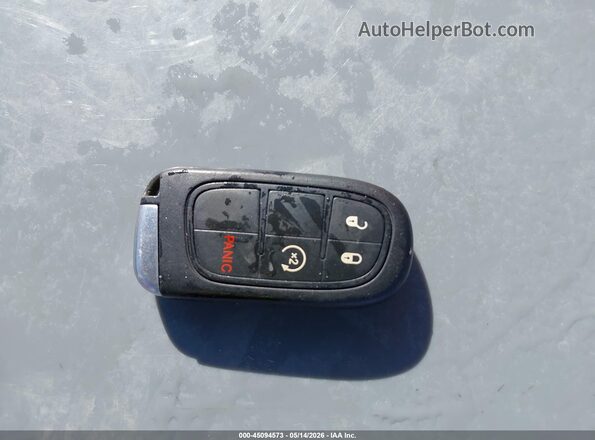 1C4PJLLBXKD338785 2019 JEEP CHEROKEE Red Առջևի վահանակի տեսք