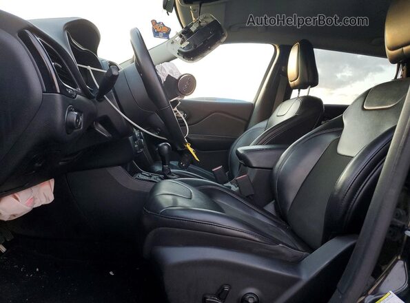 1C4PJLLBXLD625089 2020 JEEP CHEROKEE Black Vista interior delantera