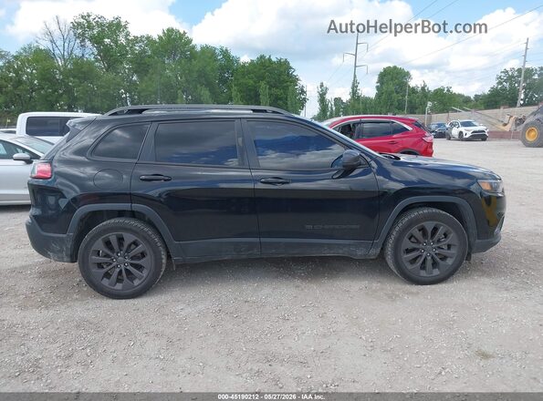 1C4PJLMX5MD158658 2021 JEEP CHEROKEE Black Вид задньої частини салону