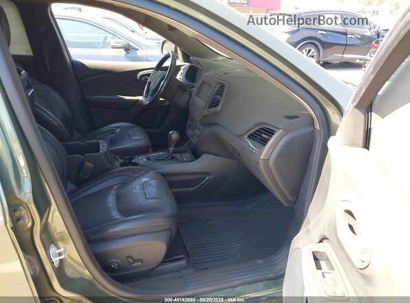 1C4PJLMX6MD113017 2021 JEEP CHEROKEE Green Front interior view