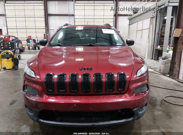 1C4PJMAB3HW567962 2017 JEEP CHEROKEE Red უკანა სალონის ხედი