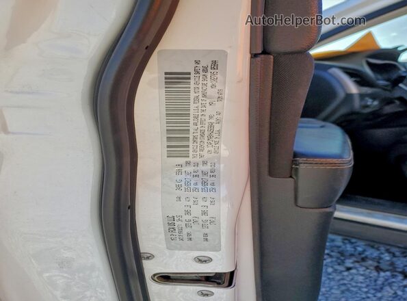 1C4PJMABXHW569840 2017 JEEP CHEROKEE White 