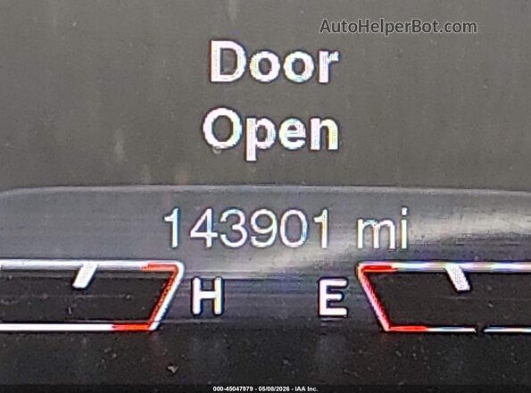 1C4PJMBB6JD550699 2018 JEEP CHEROKEE White 