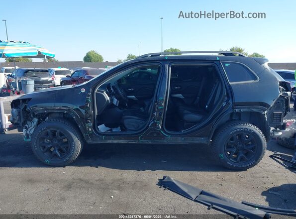 1C4PJMBS5HW649576 2017 JEEP CHEROKEE Black 