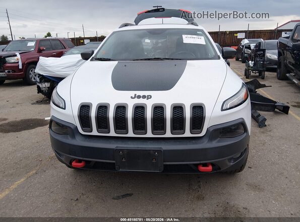 1C4PJMBX5JD617594 2018 JEEP CHEROKEE White Vista interior trasera