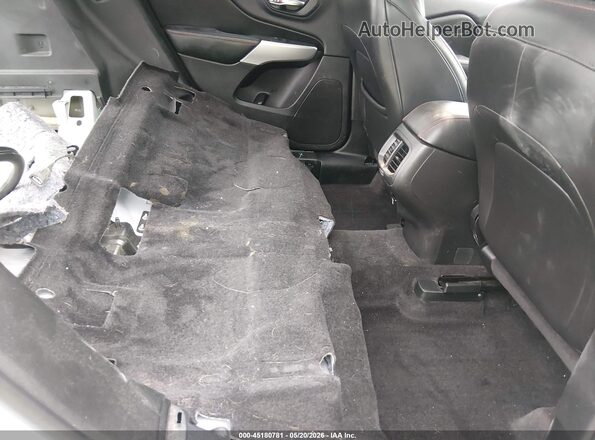 1C4PJMBX5JD617594 2018 JEEP CHEROKEE White Vista de la etiqueta del VIN