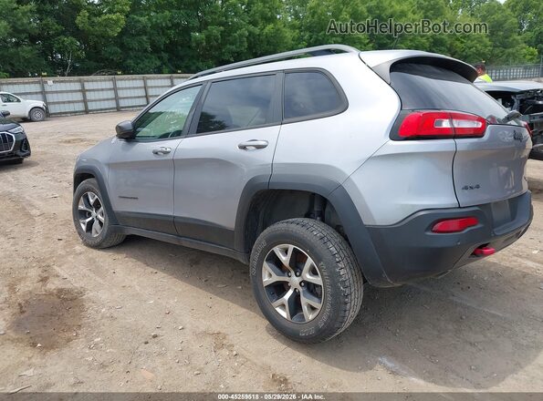 1C4PJMBX7JD619878 2018 JEEP CHEROKEE Silver 