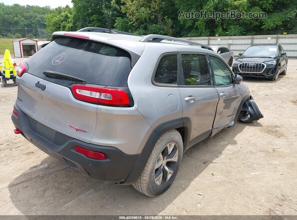 1C4PJMBX7JD619878 2018 JEEP CHEROKEE Silver 