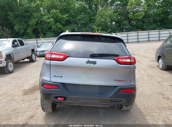 1C4PJMBX7JD619878 2018 JEEP CHEROKEE Silver 