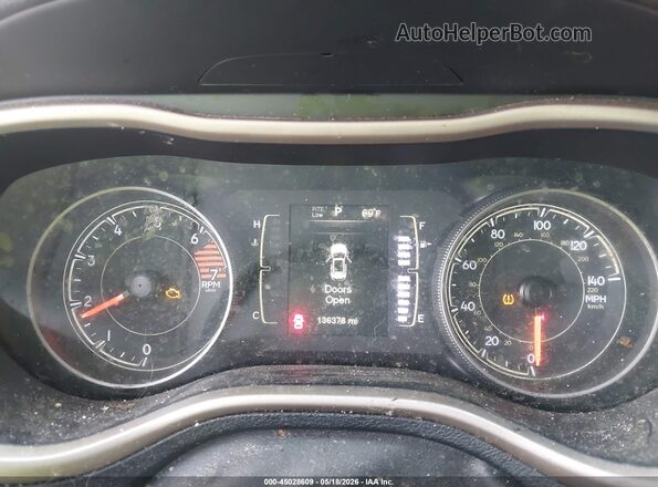 1C4PJMCB0GW270658 2016 JEEP CHEROKEE Maroon უკანა სავარძლების ხედი