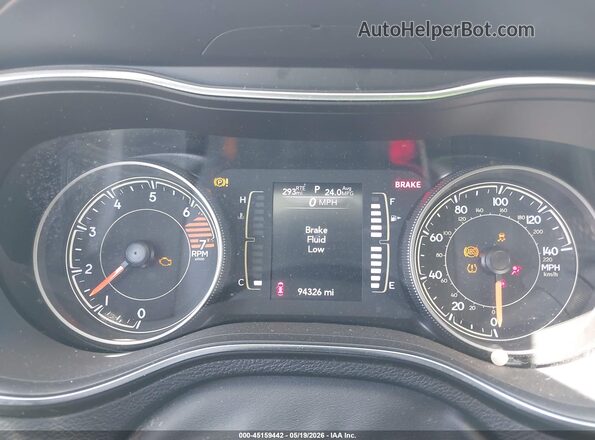 1C4PJMCB1LD507423 2020 JEEP CHEROKEE Silver Rear seats view