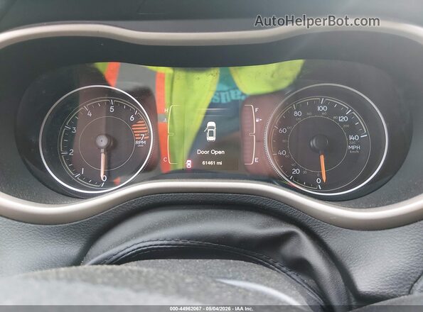 1C4PJMCB2HW546162 2017 JEEP CHEROKEE Gray Vista de los asientos traseros