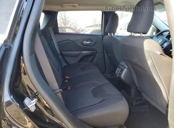 1C4PJMCB2KD306371 2019 JEEP CHEROKEE Black 