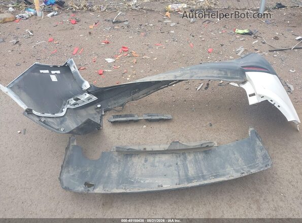 1C4PJMCB3KD343980 2019 JEEP CHEROKEE White Instrument cluster view