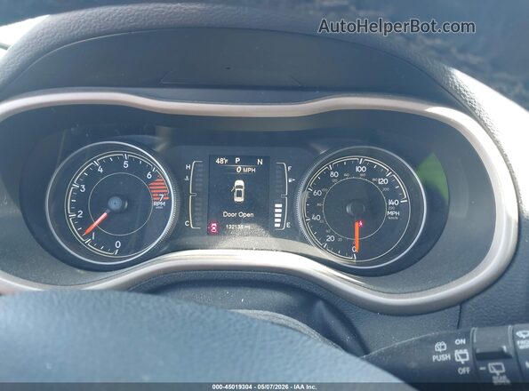 1C4PJMCB7HW543841 2017 JEEP CHEROKEE Gray Vista de los asientos traseros