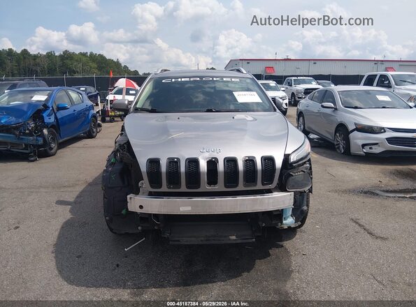 1C4PJMCB7HW543886 2017 JEEP CHEROKEE Gray Вид задньої частини салону