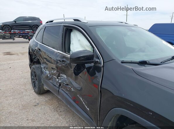 1C4PJMCB8KD192795 2019 JEEP CHEROKEE Black Widok z przodu