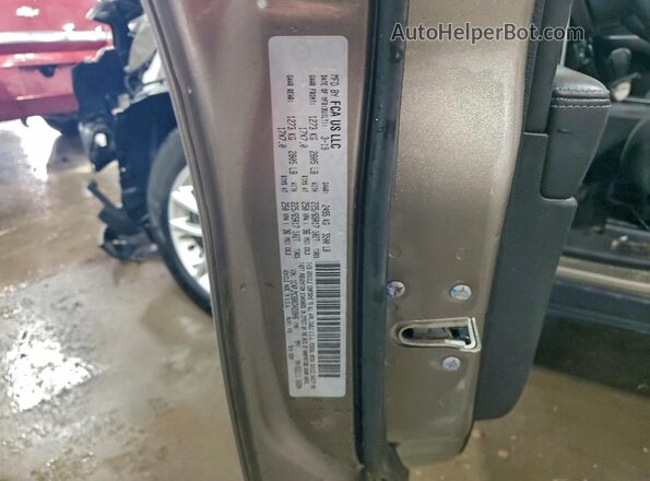 1C4PJMCB8KD423906 2019 JEEP CHEROKEE Brown 