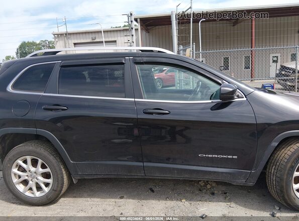 1C4PJMCBXGW358312 2016 JEEP CHEROKEE Black Rear interior view