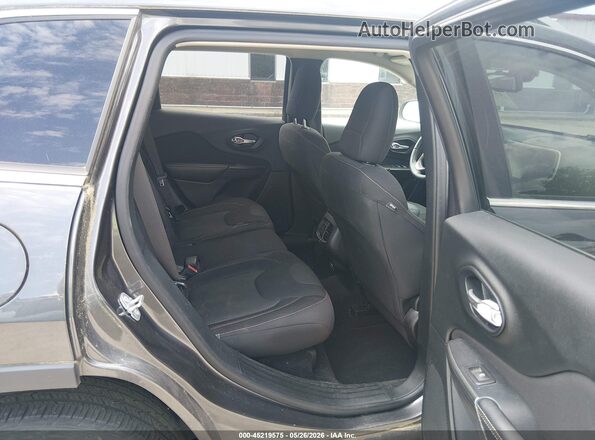 1C4PJMCS4GW331669 2016 JEEP CHEROKEE Серый Вид наклейки с VIN-кодом