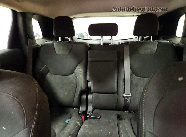 1C4PJMCS8GW134200 2016 JEEP CHEROKEE Red Vista de los asientos traseros