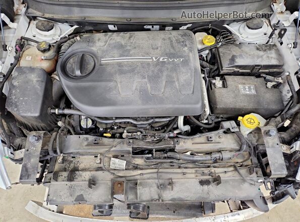 1C4PJMCX4JD501639 2018 JEEP CHEROKEE Белый Вид подкапотного пространства