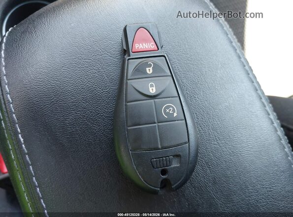 1C4PJMCX4KD155089 2019 JEEP CHEROKEE Черный Вид панели приборов