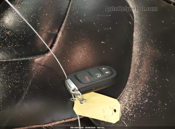1C4PJMDB3GW375578 2016 JEEP CHEROKEE Black Вид панелі приладів