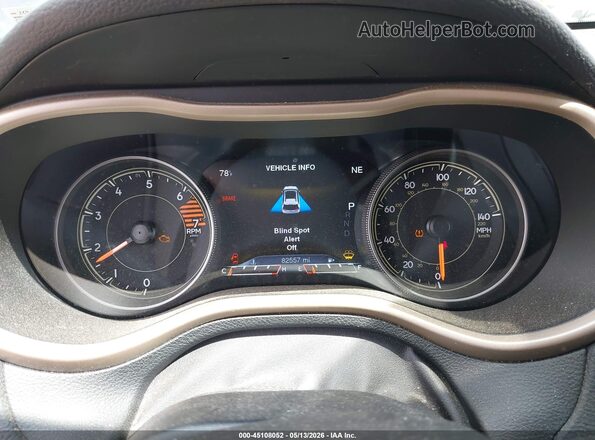 1C4PJMDB3JD517804 2018 JEEP CHEROKEE Black Vista de los asientos traseros