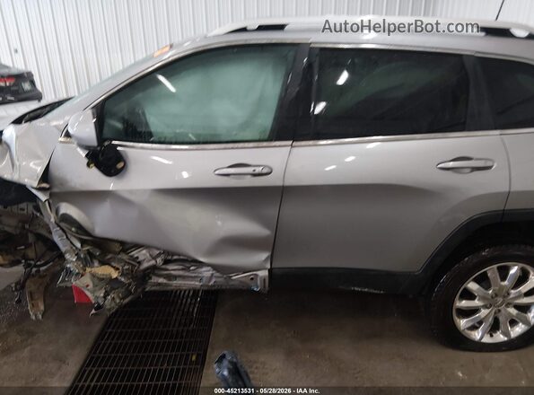 1C4PJMDB5HW520024 2017 JEEP CHEROKEE Gray 
