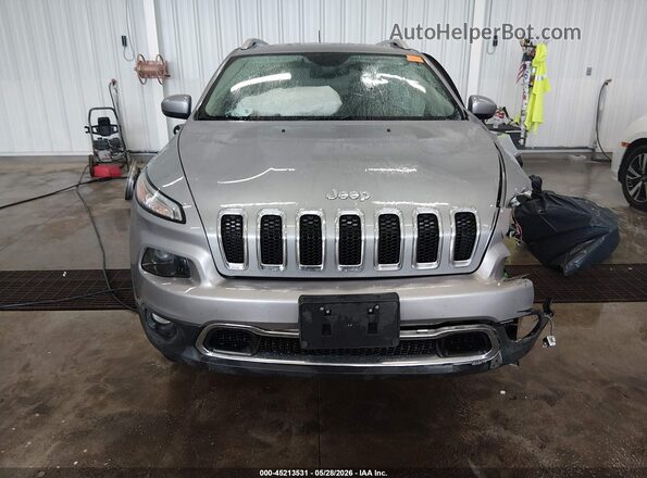 1C4PJMDB5HW520024 2017 JEEP CHEROKEE Gray Rear interior view