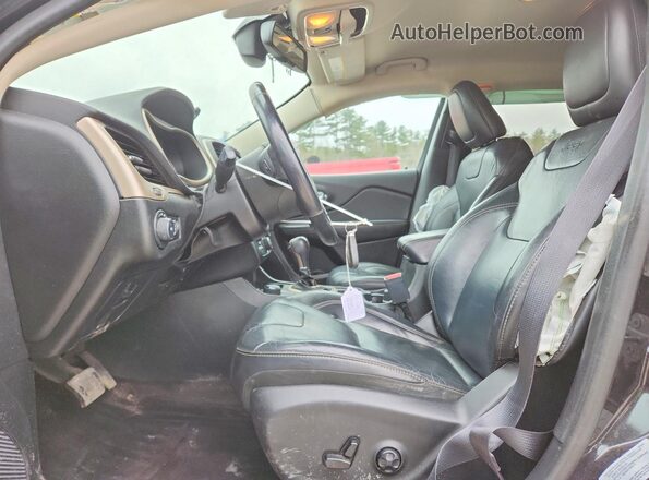 1C4PJMDB6GW326116 2016 JEEP CHEROKEE Black Front interior view