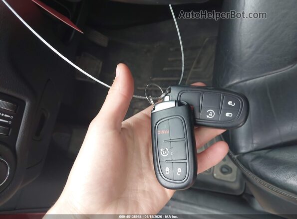 1C4PJMDB6HD220519 2017 JEEP CHEROKEE Red წინა პანელის ხედი