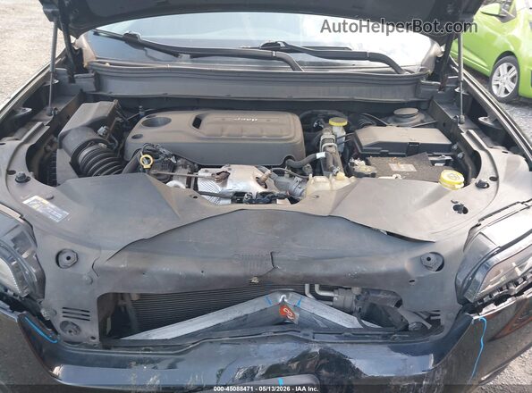 1C4PJMDN2KD189156 2019 JEEP CHEROKEE Black უკანა ხედი