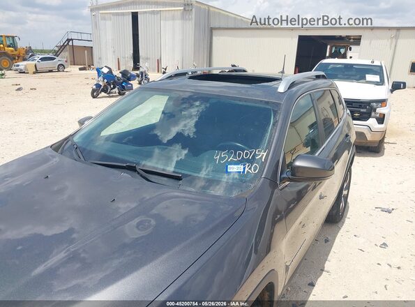 1C4PJMDN7KD191582 2019 JEEP CHEROKEE Gray Widok z przodu