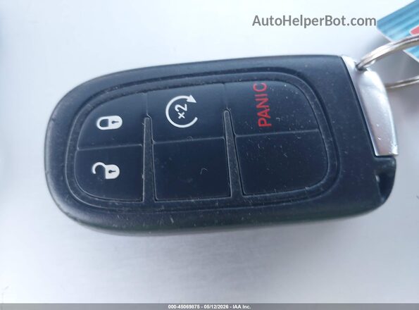 1C4PJMDS5HD217269 2017 JEEP CHEROKEE Red Dashboard view