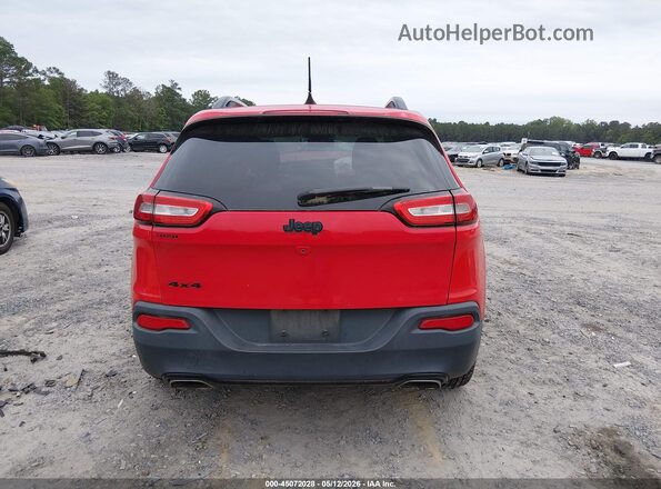 1C4PJMDS9HW611930 2017 JEEP CHEROKEE Red 